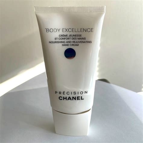 chanel precision nourishing rejuvenating hand cream|chanel hand cream price.